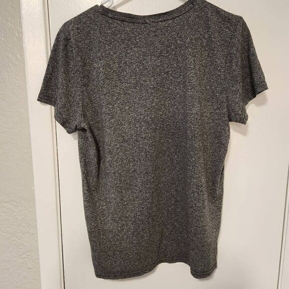 H&M gray v-neck t-shirt  - Picture 2 of 6